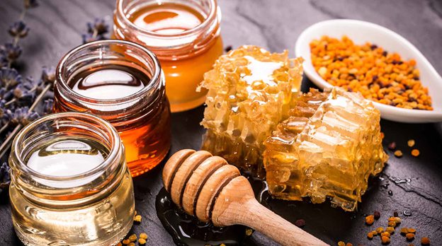 خواص درمانی عسل زیاد بوده و موجب تقویت قوای عمومی بدن می شود